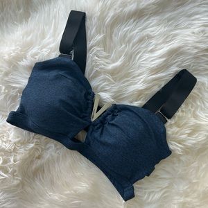 Bombshell Sportswear Goddess Sports Bra Size S